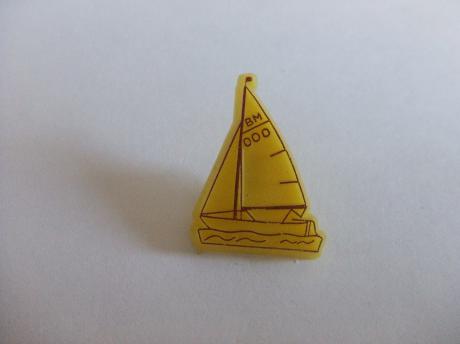 Zeilboot geel (3)